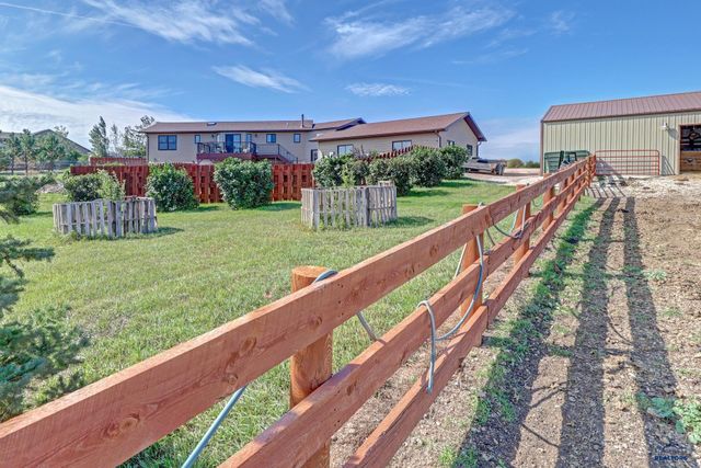 22318 LUCKY LN, Rapid City, SD 57701