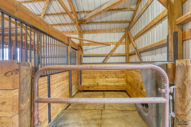 22318 LUCKY LN, Rapid City, SD 57701