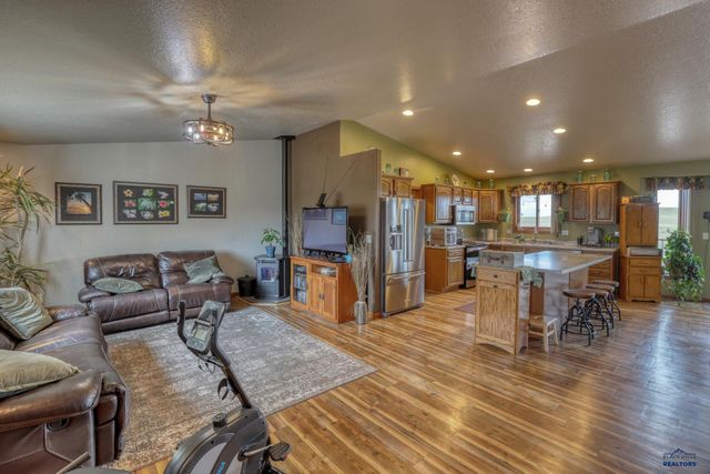 22318 LUCKY LN, Rapid City, SD 57701