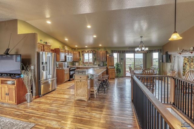 22318 LUCKY LN, Rapid City, SD 57701