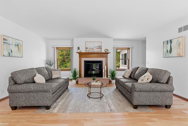 2445 E Lake Road, Clio, MI 48420