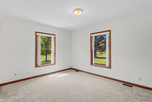 2445 E Lake Road, Clio, MI 48420