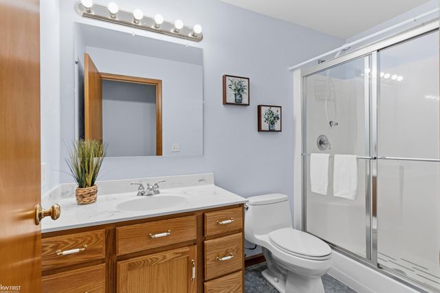2445 E Lake Road, Clio, MI 48420
