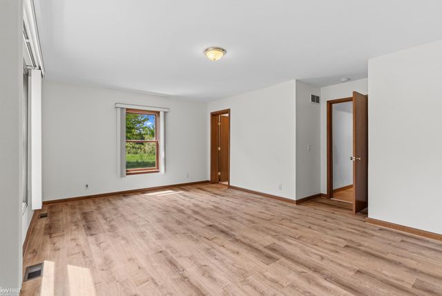 2445 E Lake Road, Clio, MI 48420