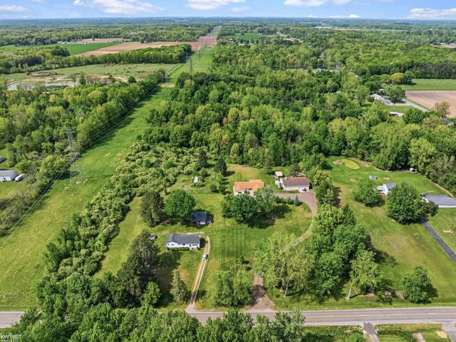 2445 E Lake Road, Clio, MI 48420