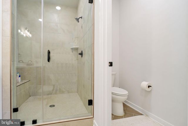 4937 EISENHOWER AVE, Alexandria, VA 22304