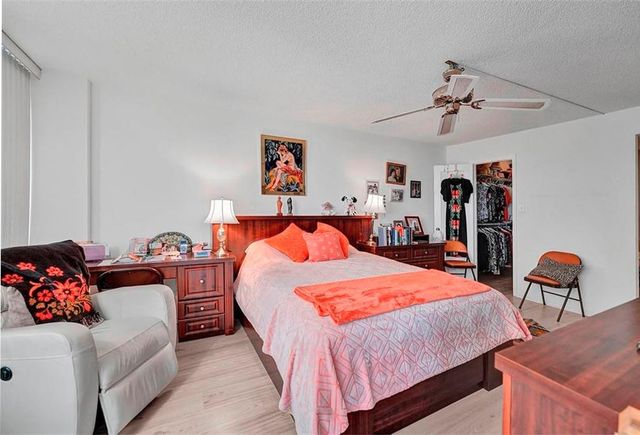 18031 Biscayne Bl 1004-3, Aventura, FL 33160