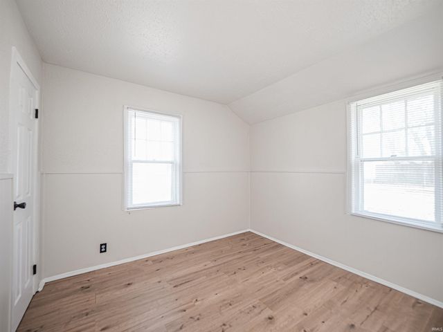 222 Kenmore Drive, Evansville, IN 47714