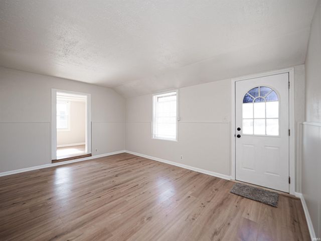 222 Kenmore Drive, Evansville, IN 47714