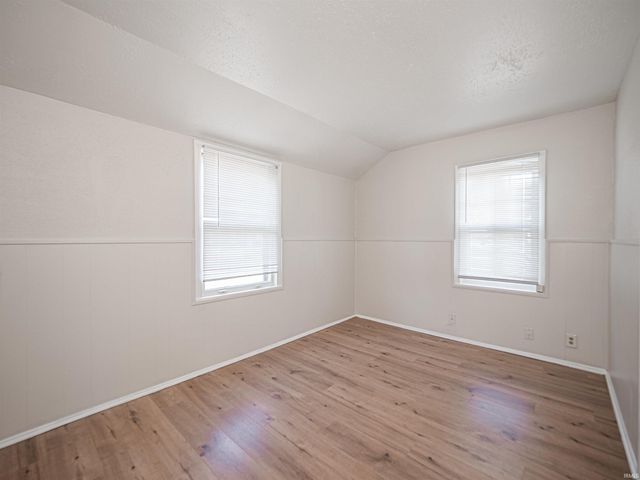 222 Kenmore Drive, Evansville, IN 47714