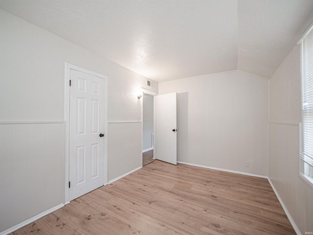 222 Kenmore Drive, Evansville, IN 47714