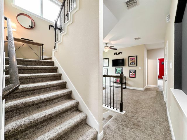 717 Via Lago, Webster, TX 77598