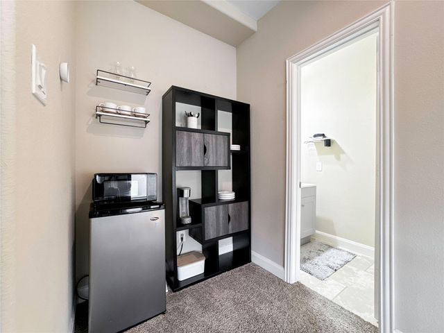 717 Via Lago, Webster, TX 77598