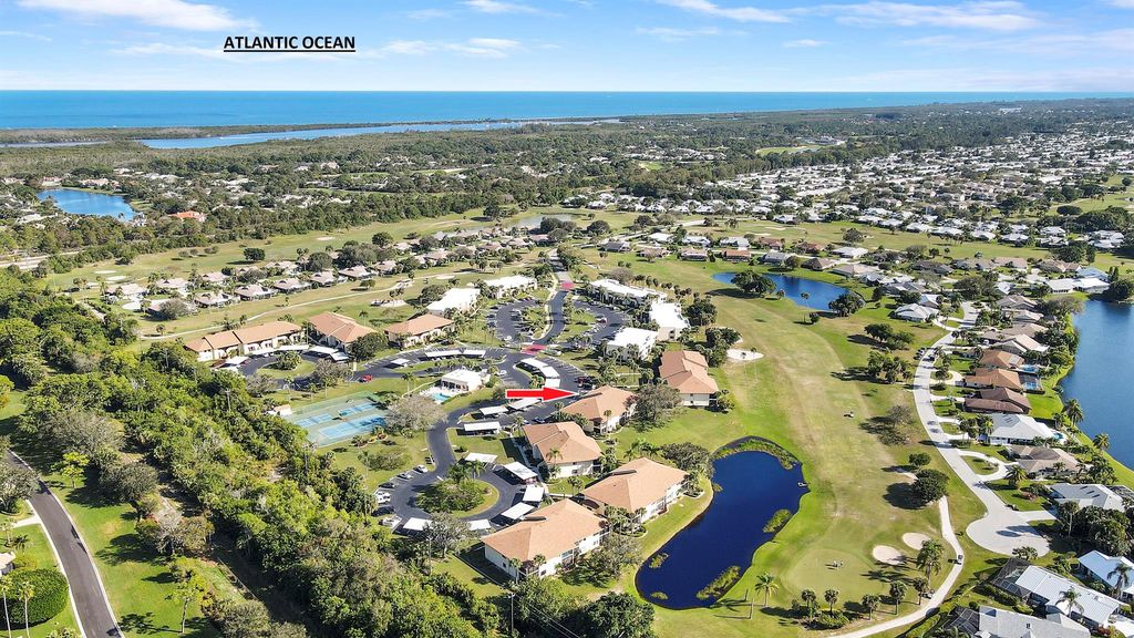 6820 SE Constitution Boulevard 103, Hobe Sound, FL 33455