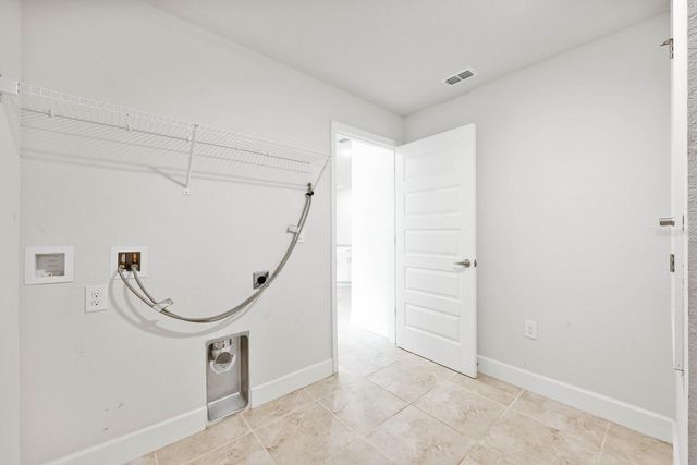 1130 BERRY LANE, Davenport, FL 33837