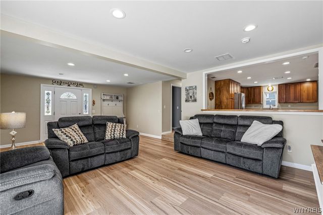 405 Warner Avenue, North Tonawanda, NY 14120