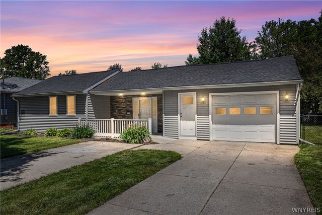 405 Warner Avenue, North Tonawanda, NY 14120
