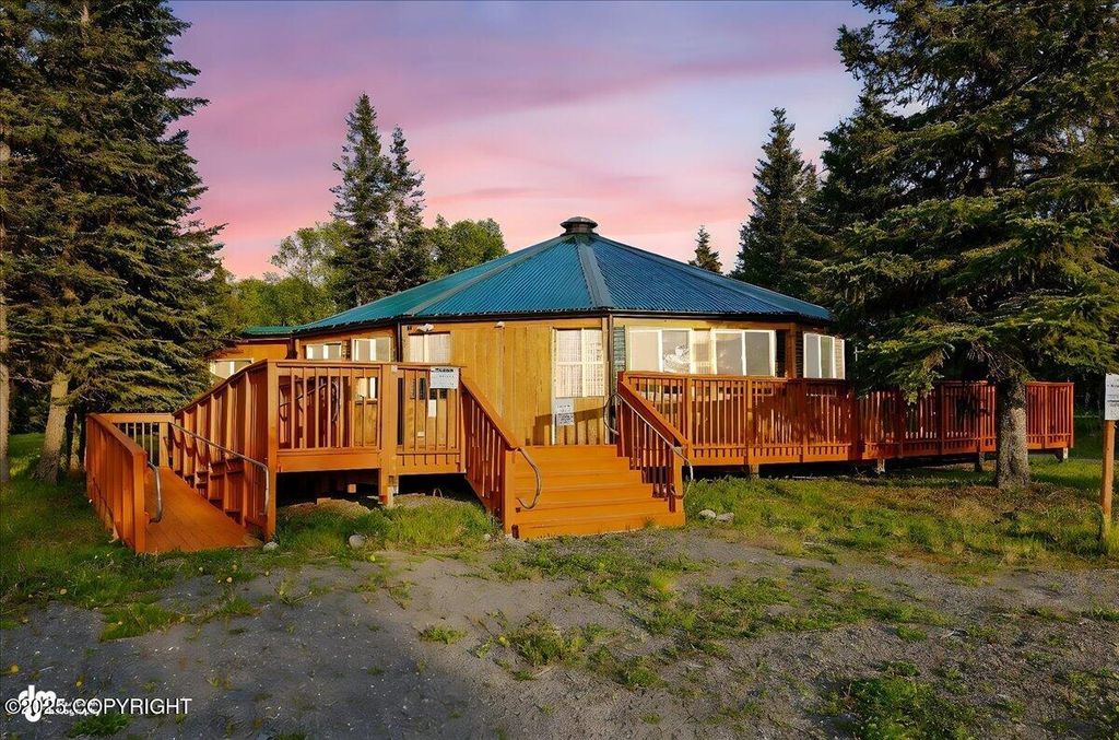 13364 Sterling Highway, Ninilchik, AK 99639