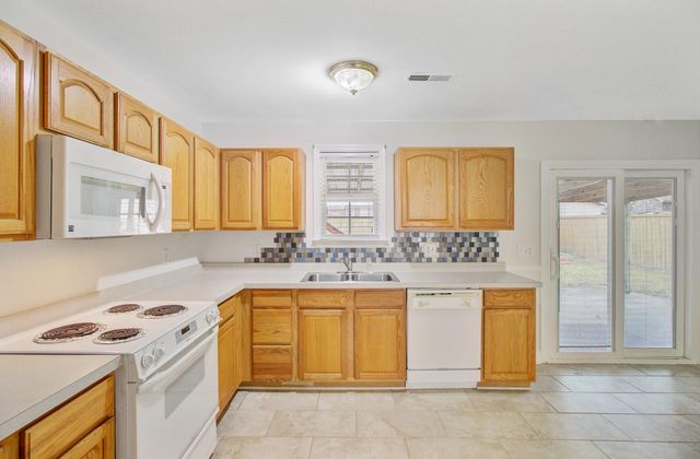 1232 Saylors Avenue, Moncks Corner, SC 29461