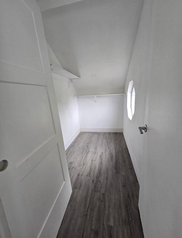 454 Alamine Drive, Redding, CA 96003