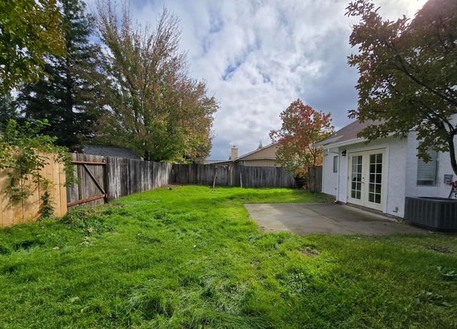 454 Alamine Drive, Redding, CA 96003