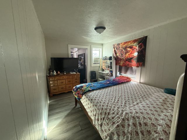 244 E Cedar St, Shelbyville, TN 37160