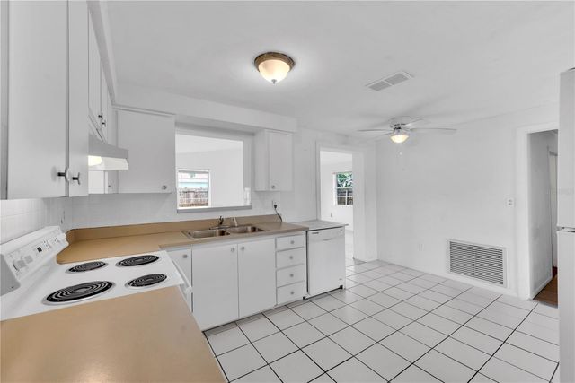 6318 BALDWYN AVENUE, New Port Richey, FL 34653