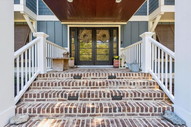 302 65th Ave. N, Myrtle Beach, SC 29577