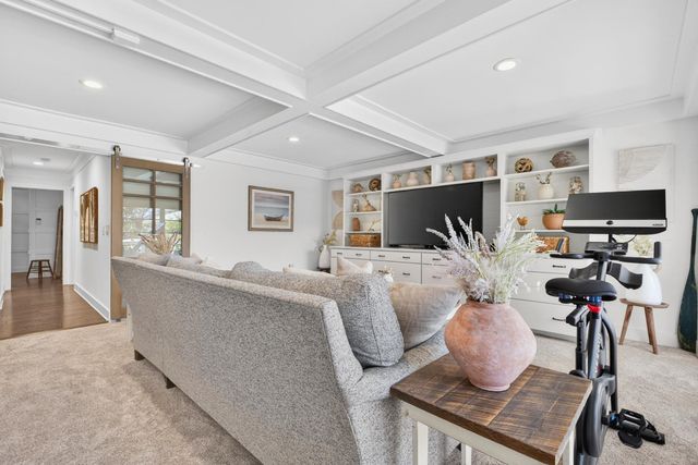 302 65th Ave. N, Myrtle Beach, SC 29577