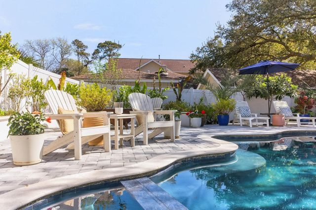 302 65th Ave. N, Myrtle Beach, SC 29577