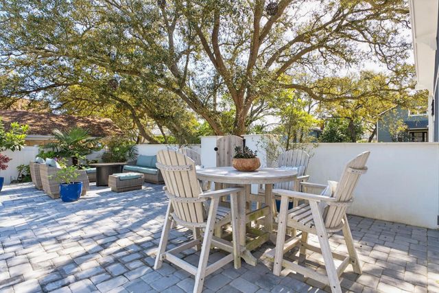 302 65th Ave. N, Myrtle Beach, SC 29577