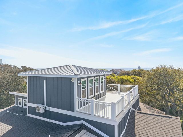 302 65th Ave. N, Myrtle Beach, SC 29577