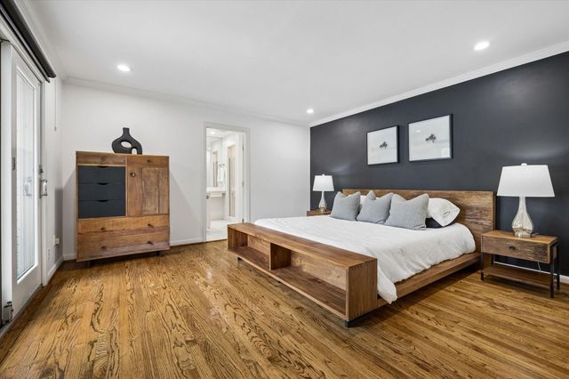 5656 Piping Rock Lane, Houston, TX 77056