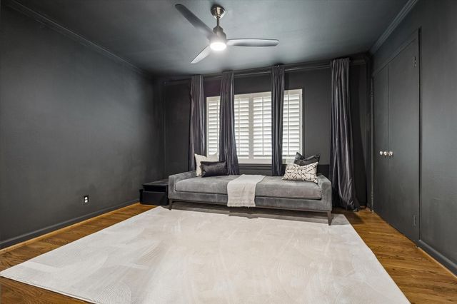 5656 Piping Rock Lane, Houston, TX 77056