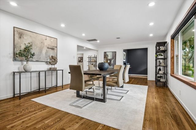 5656 Piping Rock Lane, Houston, TX 77056