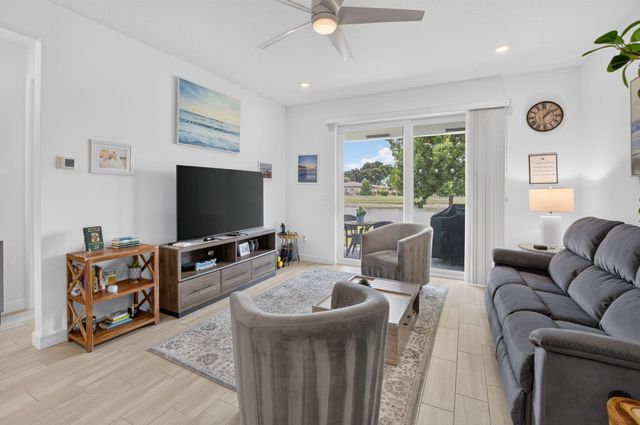 13705 Night Sky Place, Delray Beach, FL 33484