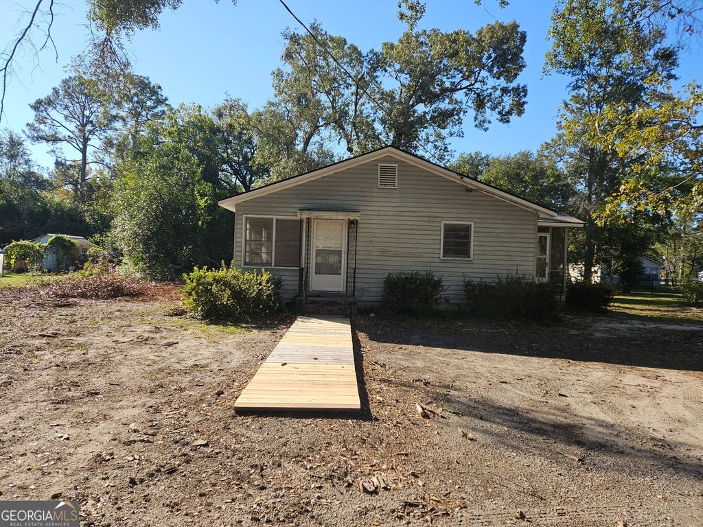 344 East Main Street, Statesboro, GA 30458