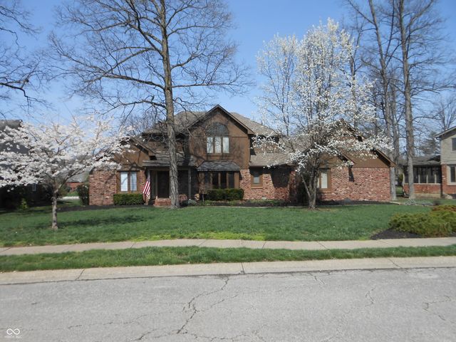 6712 Forrest Commons Boulevard, Indianapolis, IN 46227