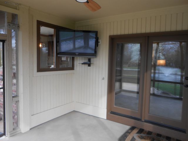 6712 Forrest Commons Boulevard, Indianapolis, IN 46227