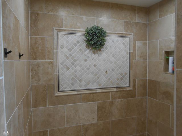 6712 Forrest Commons Boulevard, Indianapolis, IN 46227