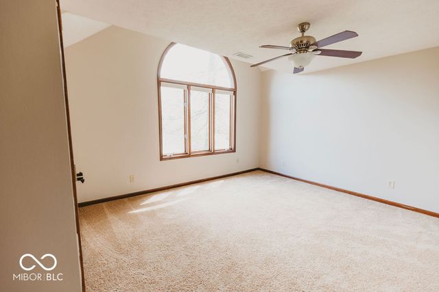 6712 Forrest Commons Boulevard, Indianapolis, IN 46227