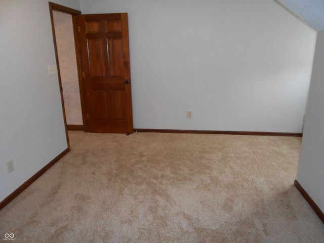 6712 Forrest Commons Boulevard, Indianapolis, IN 46227