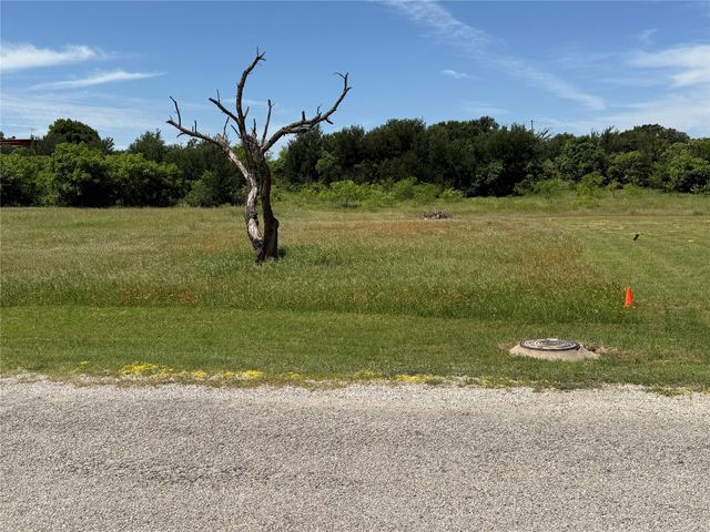 TBD Bay Roc Lane, Runaway Bay, TX 76426