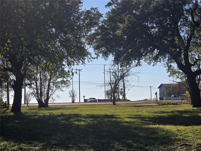 1506 W Bankhead Highway, Weatherford, TX 76086