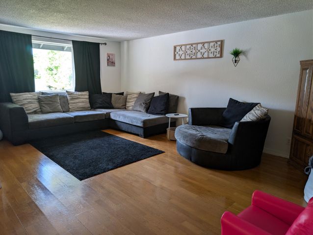 501 Palo Verde Way, Central Point, OR 97502