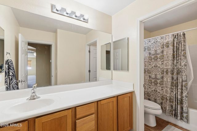 5416 W NOVAK Way, Laveen, AZ 85339