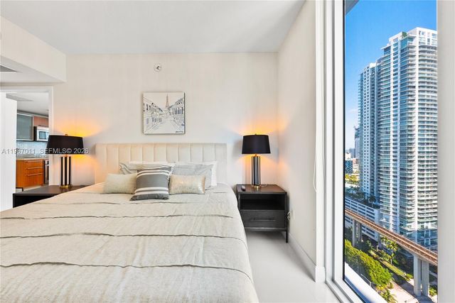 185 SW 7th St 2611, Miami, FL 33130