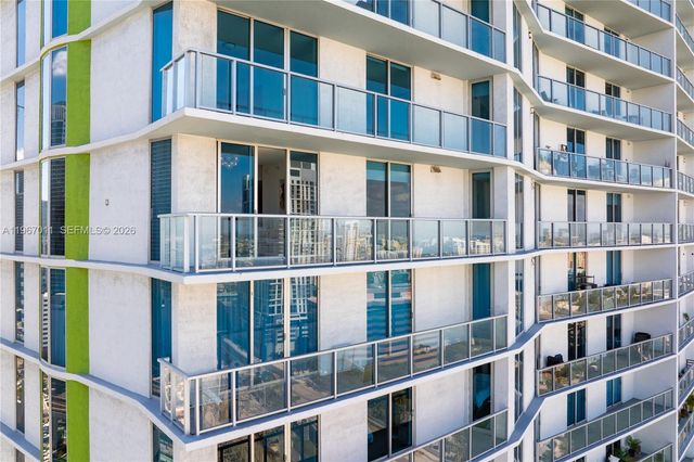 185 SW 7th St 2611, Miami, FL 33130