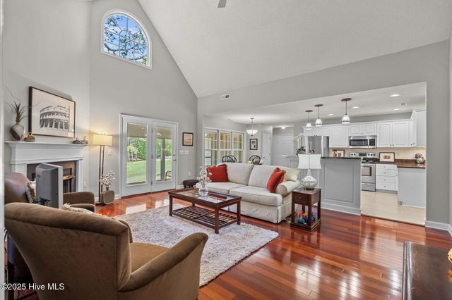 109 Harwich Court, West End, NC 27376