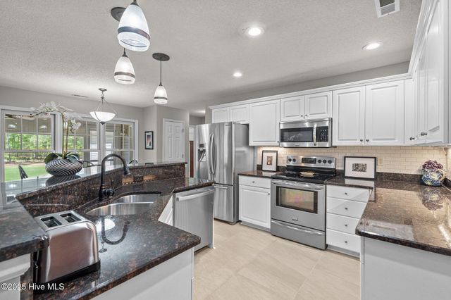 109 Harwich Court, West End, NC 27376